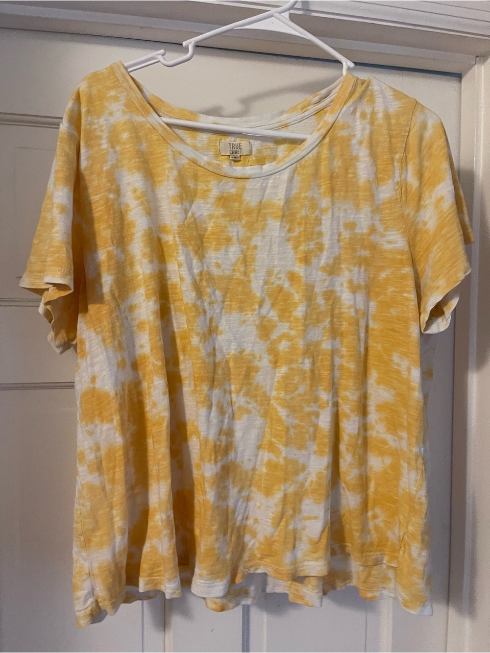 True Craft Yellow and White Tie-Dye Short Sleeve Tee